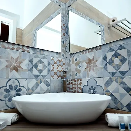 Di Nera 4* パレルモ