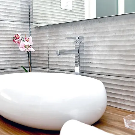 Di Nera 4* パレルモ